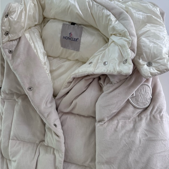 Authentic MONCLER
Daos hooded quilted padded fleece down jacket size s(1) - Picture 7 of 9